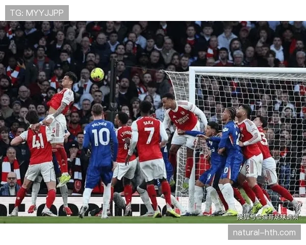 阿森纳英超争冠压力上升：球队稳定性面临考验，对赛季走势形成制约