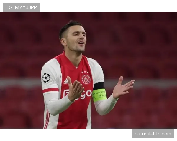 阿贾克斯关键比赛能力受到检验,近期表现不佳对赛季走势形成制约 阿贾克斯关键比赛能力受到检验,近期表现不佳对赛季走势形成制约